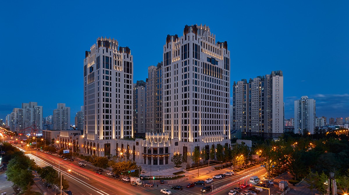 东湖国际中心夜景